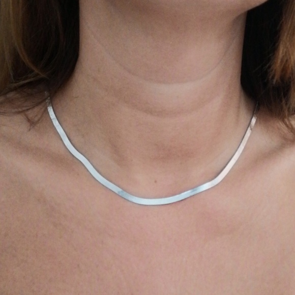 Sterling Silver Flat Snake Chain 18 inch Necklace - Picture 4 of 8